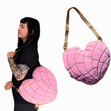 Concha Corazòn Crossbody Backpack Bag